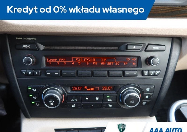 BMW X1 cena 42000 przebieg: 168844, rok produkcji 2010 z Legionowo małe 172
